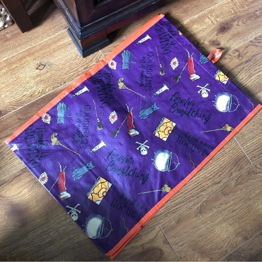 Disney's Hocus Pocus Reusable shopping bag